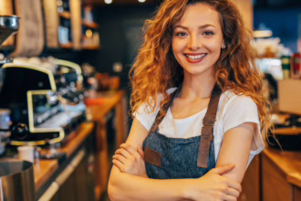 Barista/ταμίας ζητείται από κατάστημα γνωστής αλυσίδας ψιλικών & εστίασης – καφέ