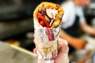 Τυλιχτές & τυλίχτριες ζητούνται από ψητοπωλείο
