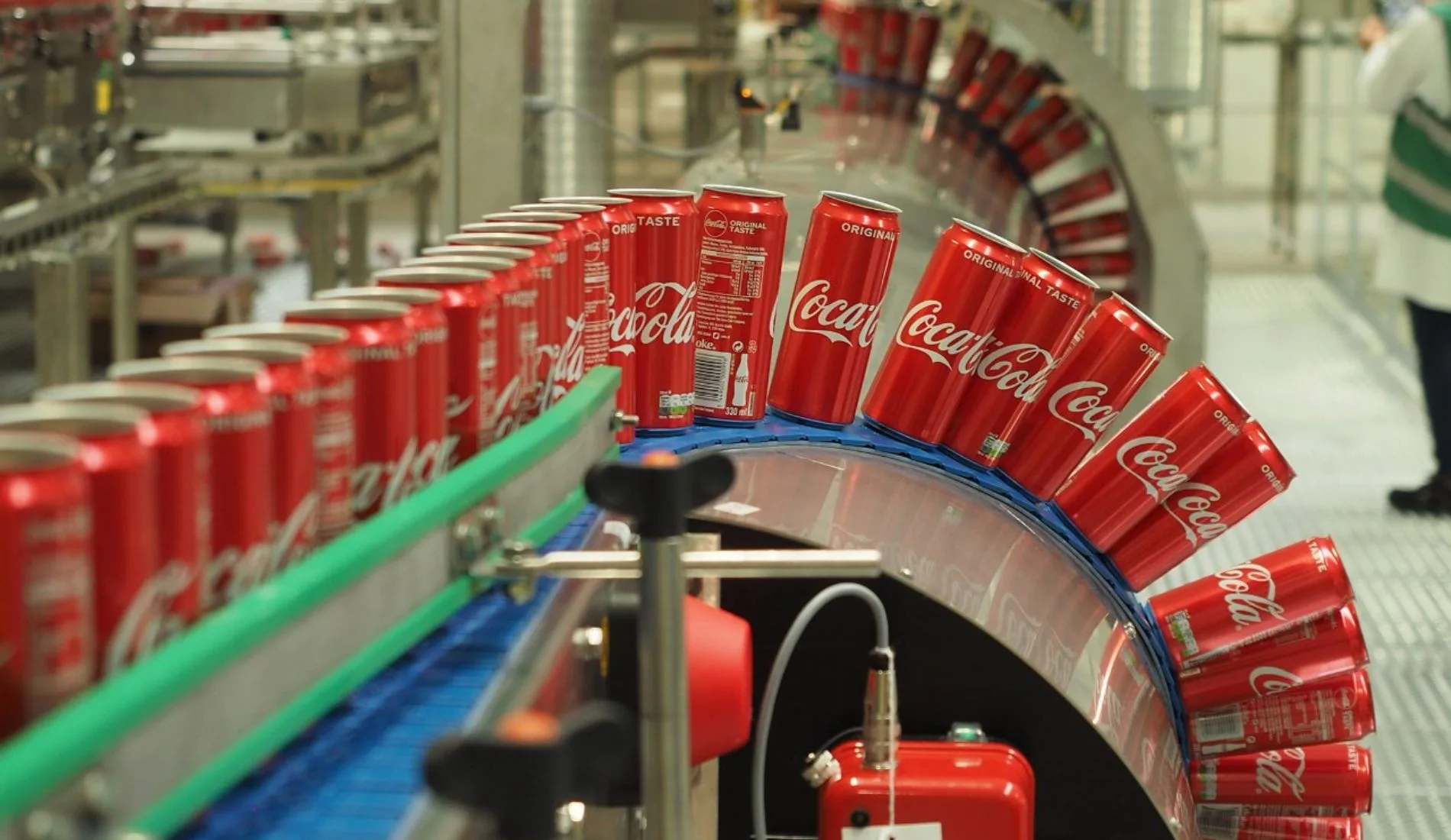 Προσωπικό αναζητά η εταιρεία Coca‑Cola Τρία Έψιλον