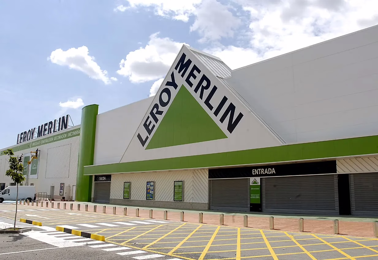 Η Leroy Merlin αναζητά προσωπικό πωλήσεων & αποθήκης για τα καταστήματά της