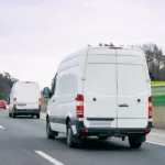 Οδηγός mini van ζητείται από εταιρεία για πλήρη απασχόληση