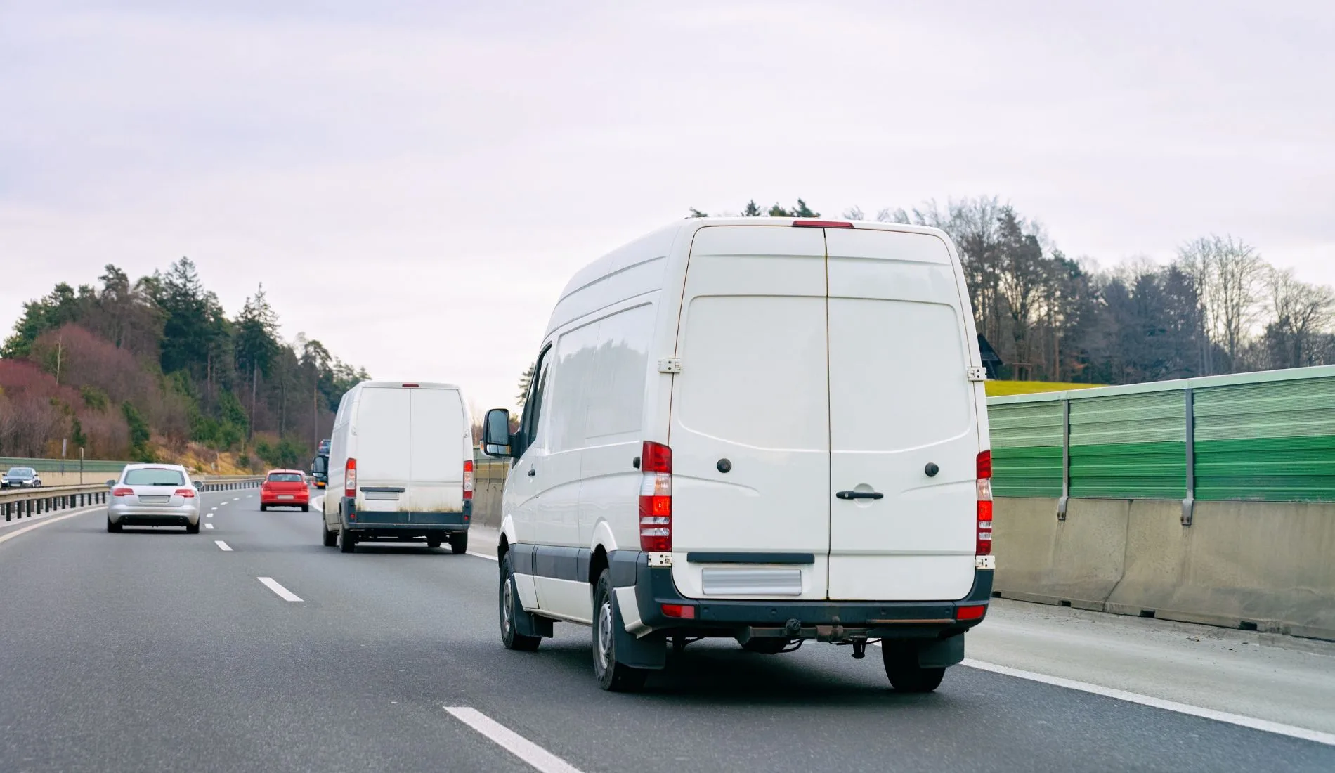 Οδηγός mini van ζητείται από εταιρεία για πλήρη απασχόληση