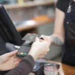 Επιχείρηση εστίασης ζητά ταμία/υπάλληλο για λήψη παραγγελιών (Πλήρης ή μερική απασχόληση)