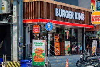 Κατάστημα Burger King αναζητά προσωπικό για πλήρη απασχόληση