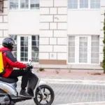 Διανομείς ζητούνται από εταιρεία με δικό τους δίκυκλο ή με παροχή οχήματος