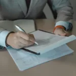 Πώς να ζητήσεις αύξηση χωρίς να φανείς αγενής – Ο οδηγός που δουλεύει