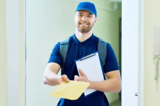 Ζητείται υπάλληλος με δίπλωμα μηχανής για εξωτερικές δοuλειές