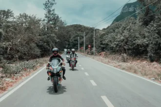 Οδηγοί μοτοσυκλέτας ζητούνται από εταιρεία οδικής βοήθειας