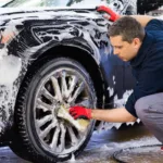 Ζητείται πλύντης από πλυντήριο αυτοκινήτων για μόνιμη απασχόληση