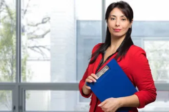 Υπάλληλος γραφείου κίνησης ζητείται από την Φιλεκπαιδευτική Εταιρεία