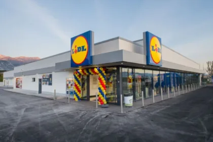 Νέες θέσεις από τα σούπερ μάρκετ Lidl - Δείτε τις ειδικότητες που θέλουν