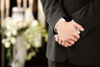 Γραφείο τελετών αναζητά προσωπικό