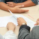 Γιατί το βιογραφικό σου «θάβεται» – Τα 7 λάθη που σε κρατούν μακριά από τη συνέντευξη