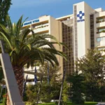 Η κλινική Μητέρα ζητά άτομα για τραπεζοκομία, λάντζα, υπαλλήλους γραφείου και άλλες θέσεις