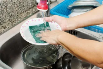 Ζητούνται υπάλληλοι λάντζας για πλήρη ή μερική απασχόληση