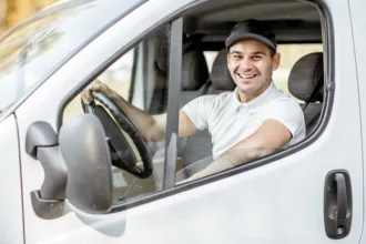 Οδηγός ζητείται από εταιρεία τροφοδοσίας καταστημάτων εστίασης