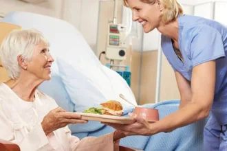 Τραπεζοκόμοι ζητούνται από κέντρο αποκατάστασης