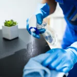 Εταιρεία με δραστηριότητα καθαρισμό ψυγείων σούπερ μάρκετ ζητά καθαριστές